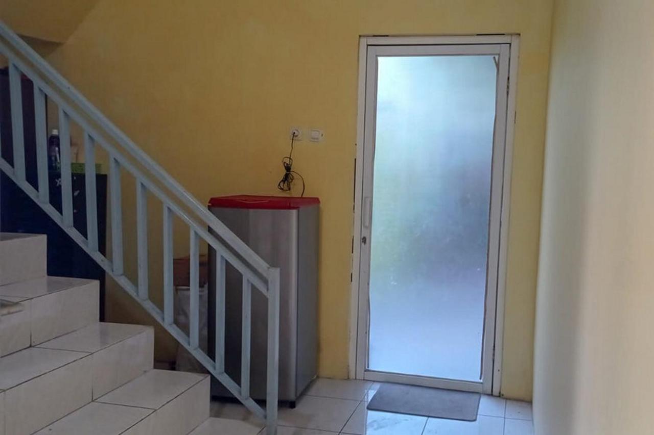 Rama Shinta Homestay Near Gembira Loka Zoo Redpartner يوغياكارتا المظهر الخارجي الصورة